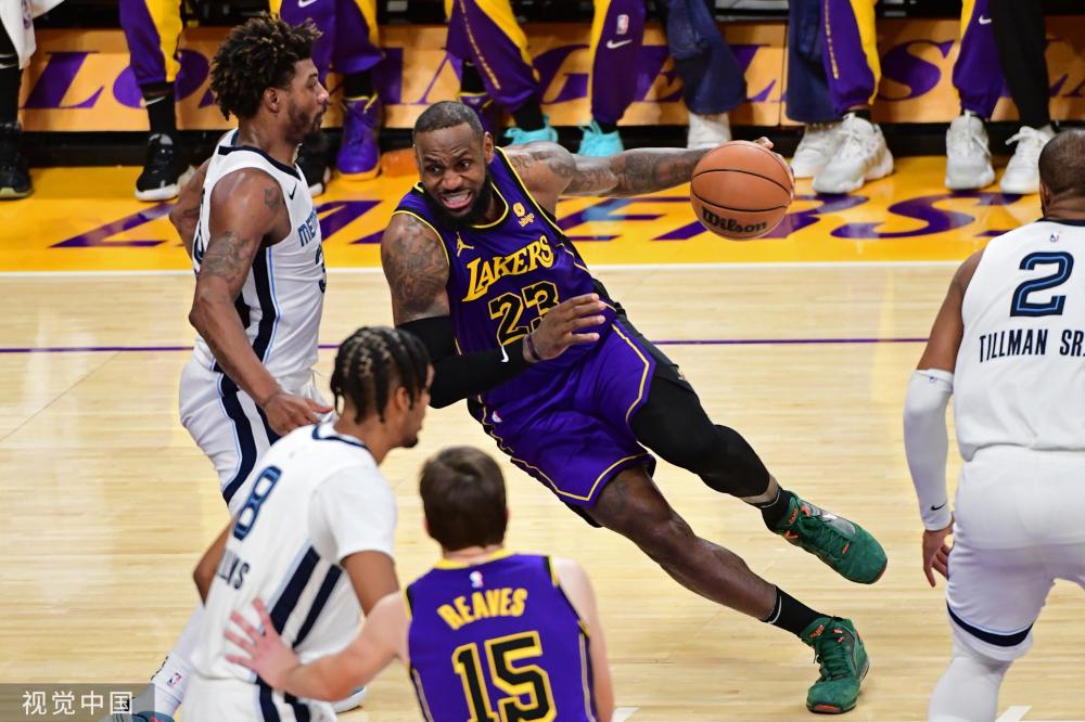 米兰表现出 米兰表现出